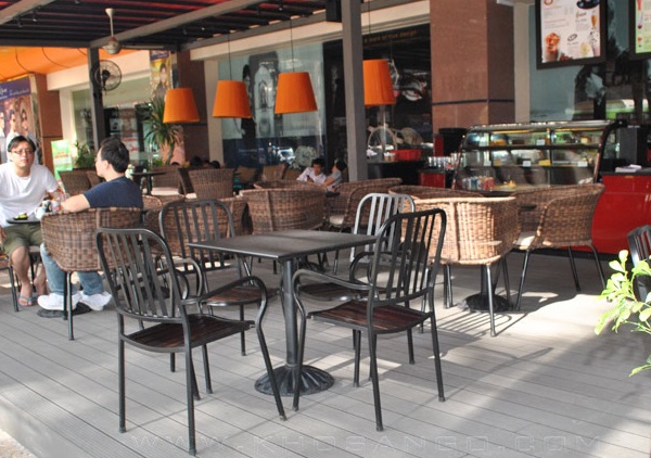 Bí quyết lựa chọn sàn gỗ cho quán cafe thu hút khách