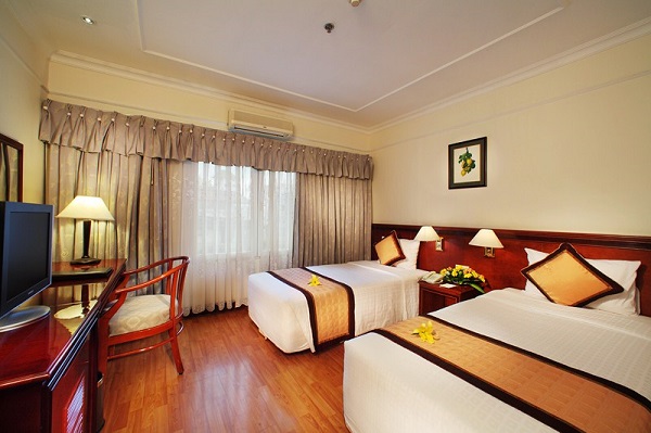 Loại sàn gỗ nào thích hợp cho khách sạn?